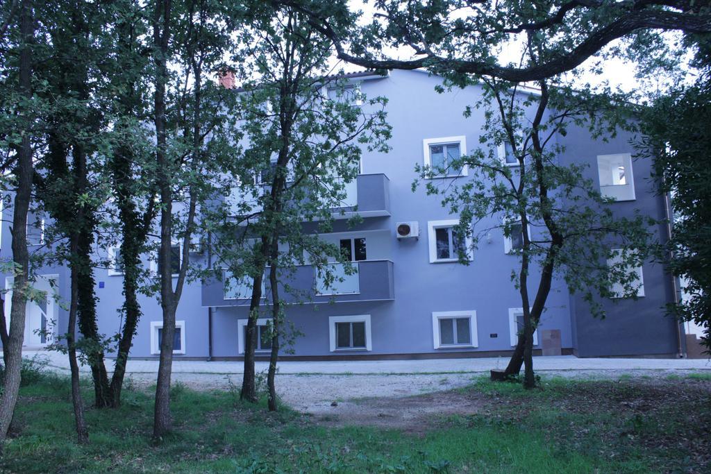 Apartments Barbic เมดูลิน ห้อง รูปภาพ