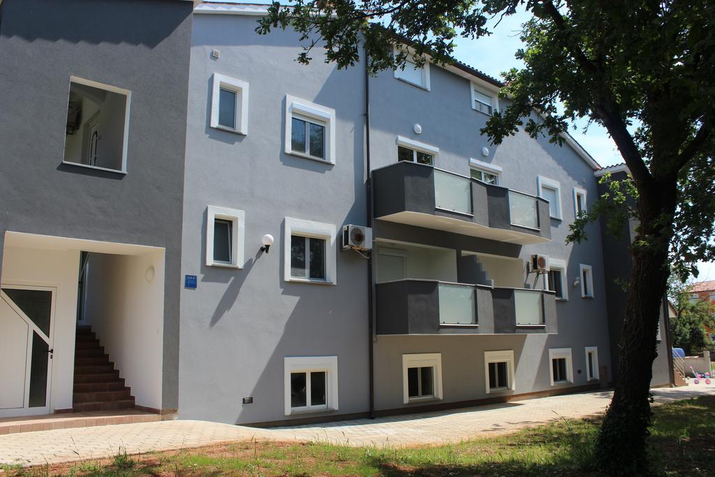 Apartments Barbic เมดูลิน ภายนอก รูปภาพ