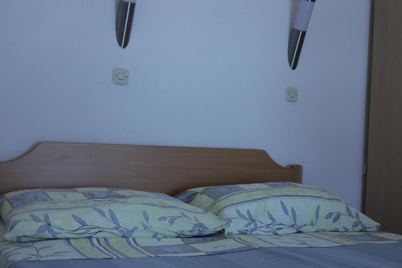 Apartments Barbic เมดูลิน ภายนอก รูปภาพ